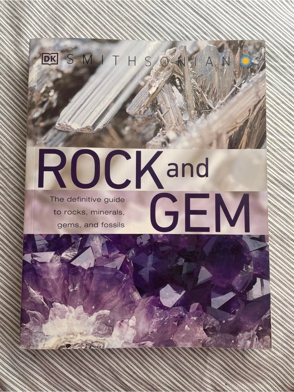 DK Smithsonian Rock and Gem Book - Purple Crystal Cover 360 pgs